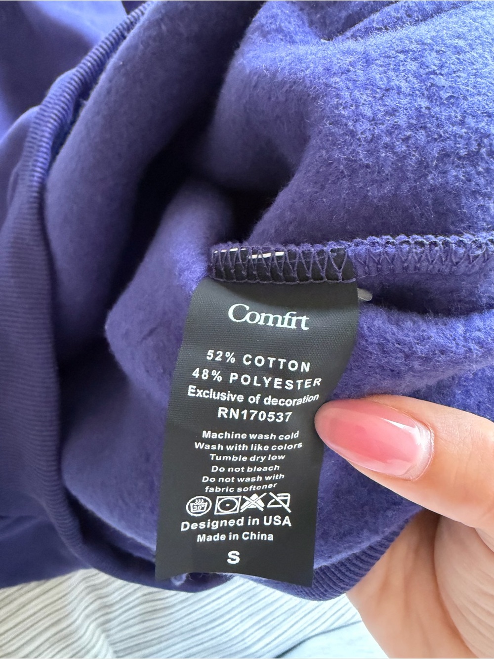 Comfrt signature Hoodie - Picture 4 of 5